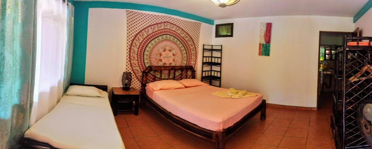 Cool Vibes Beach Hostel Dominical Exterior foto