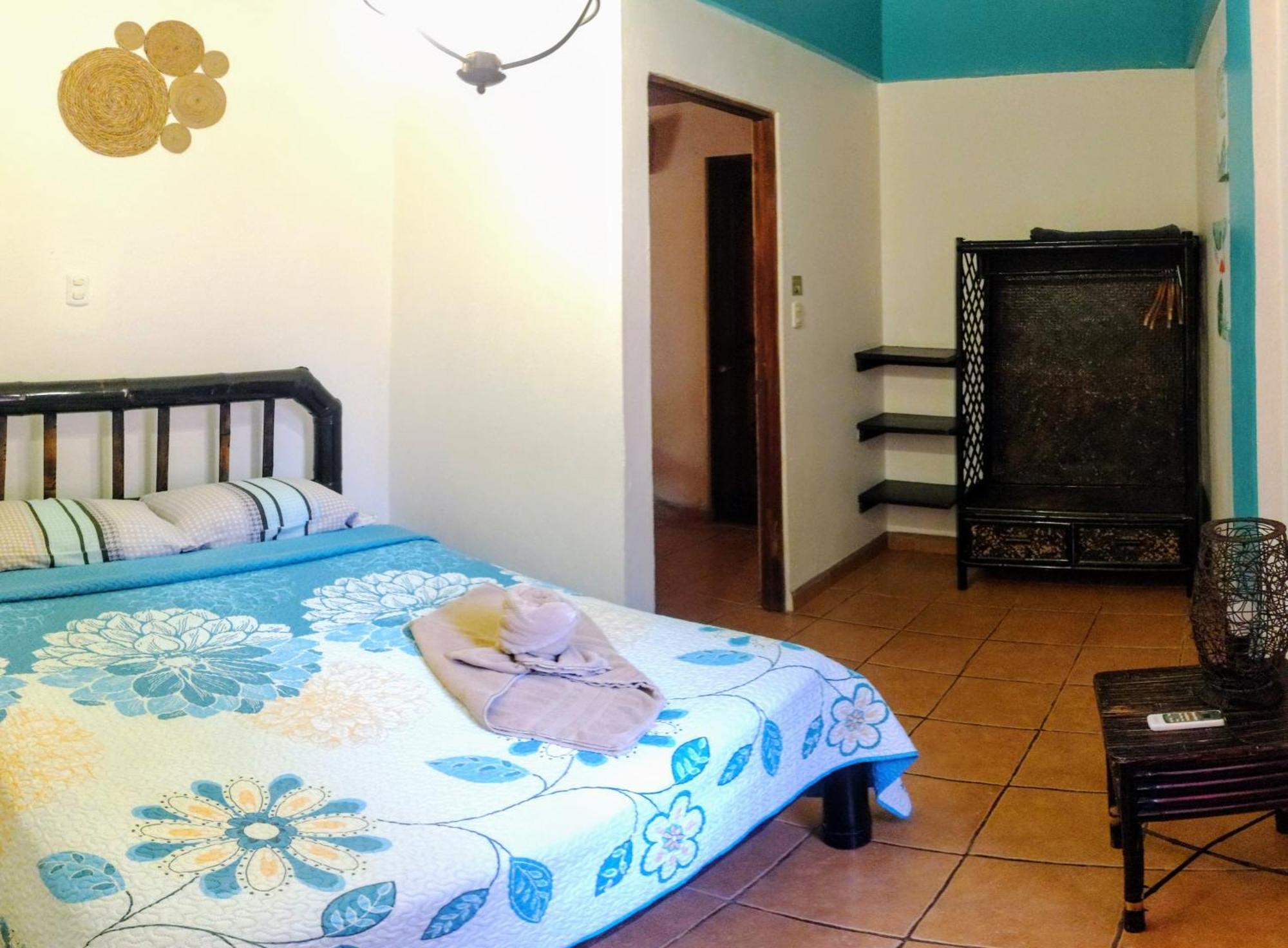 Cool Vibes Beach Hostel Dominical Exterior foto